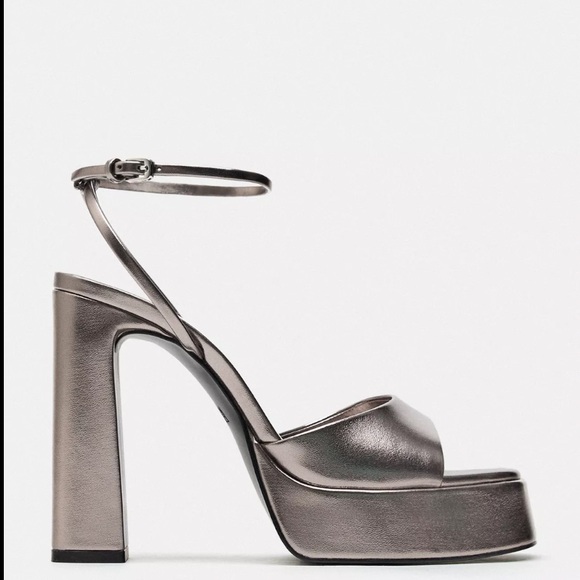 Zara Strappy Platform Silver Metallic Block Heel Sandals | Size 9 | NWT - Picture 1 of 13